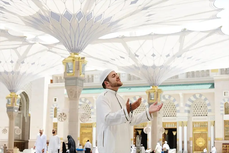 3 Star 14 Nights Umrah Package Aberdeen