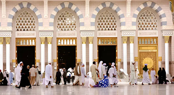 4 Star 10 Nights Women Umrah Package