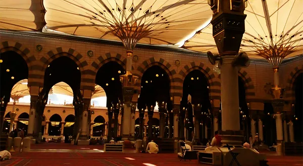 4 Star 14 Nights May Umrah Package