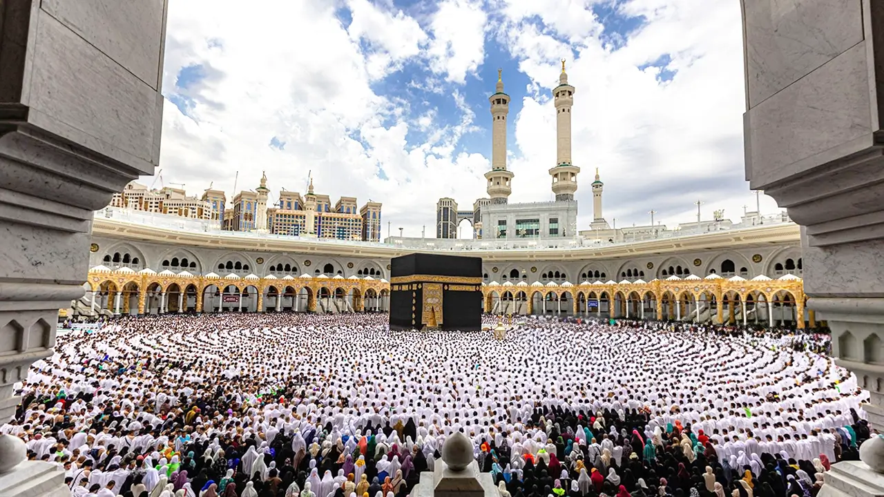 4 Star 10 Nights Umrah Package Glasgow