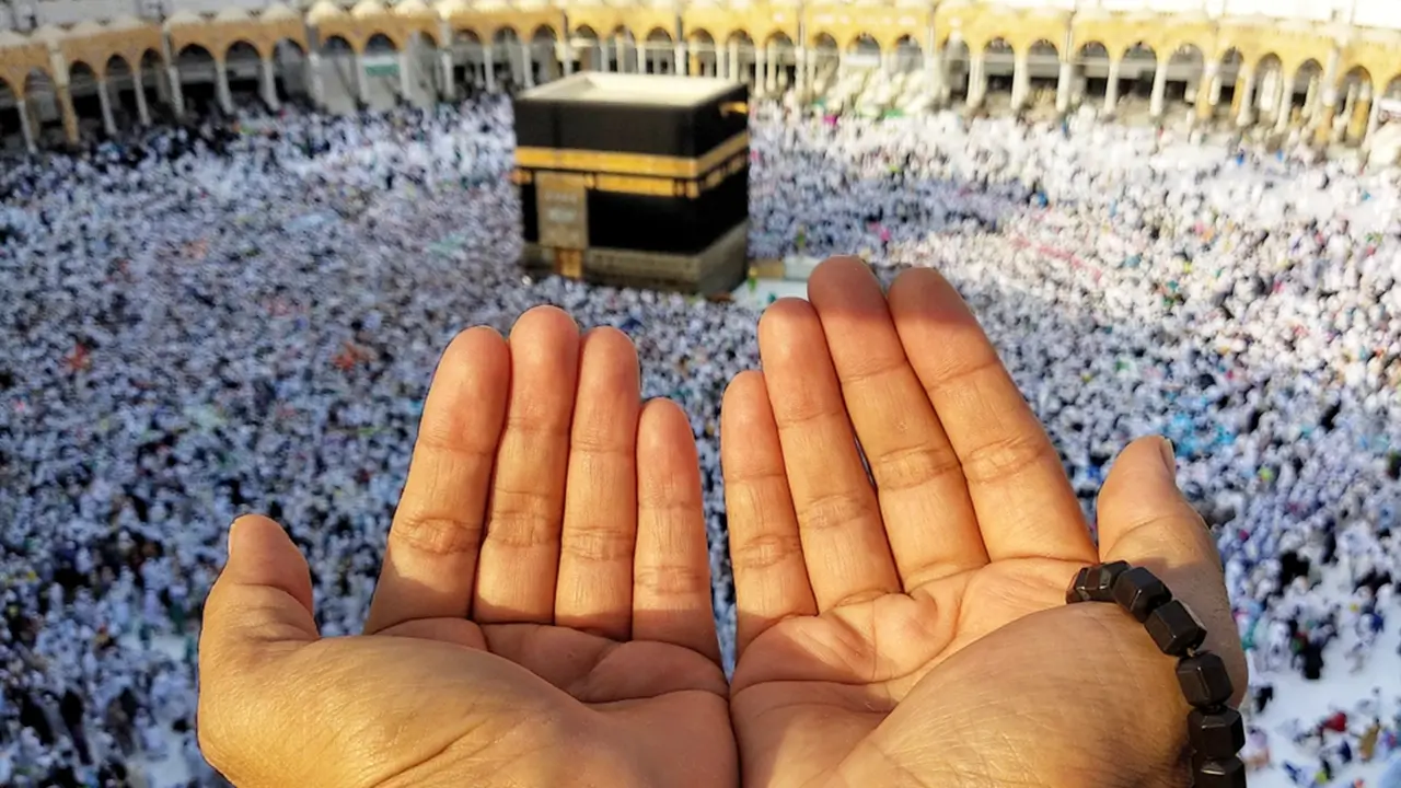 4 Star 14 Nights Umrah Package Leicester