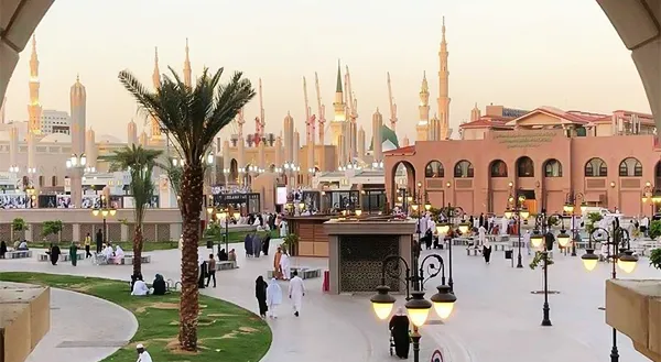 5 Star 14 Nights August Umrah Package